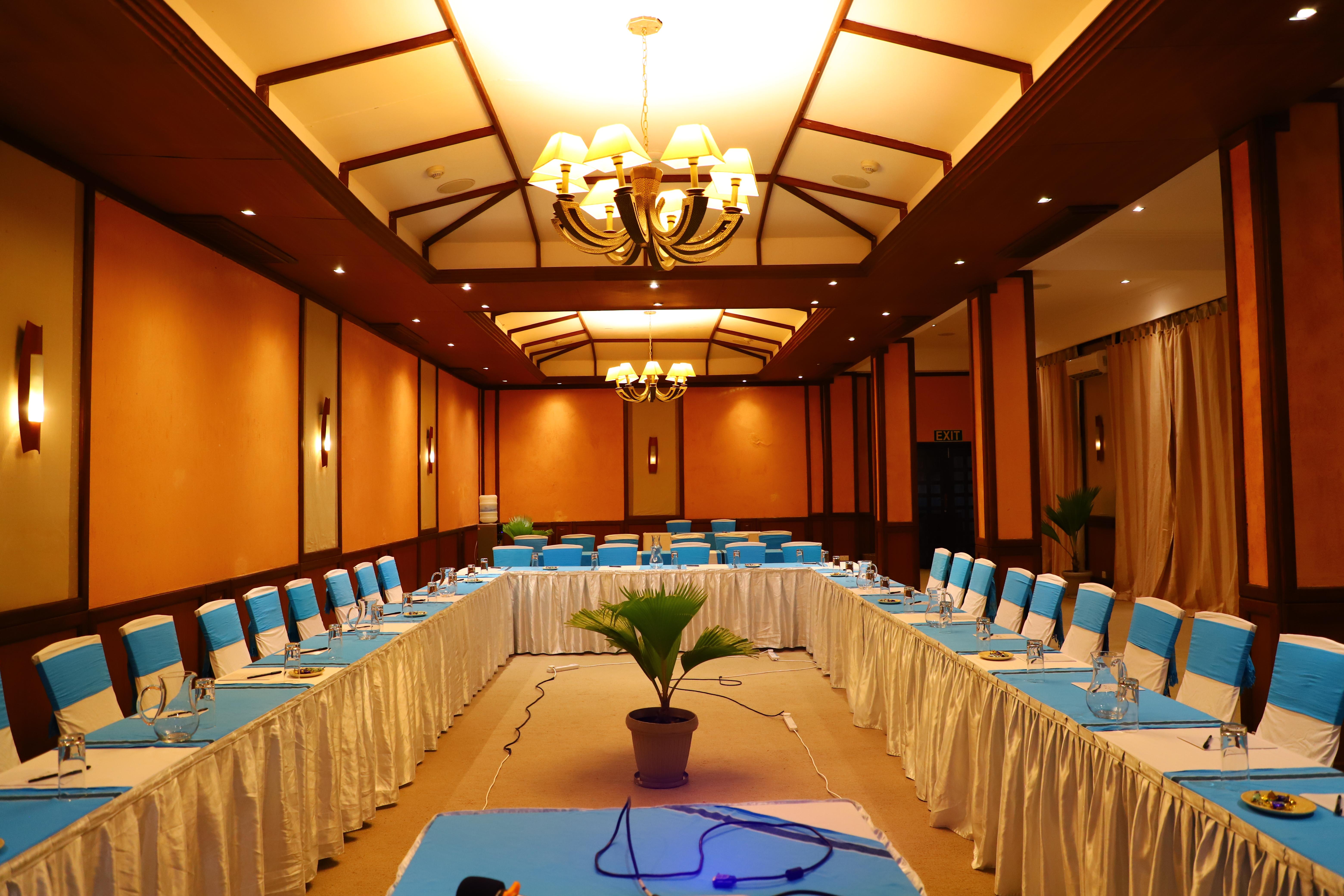 Diani Reef Beach Resort & Spa - Your Beachfront Bliss Awaits Diani Beach Exterior photo A meeting room at a hotel